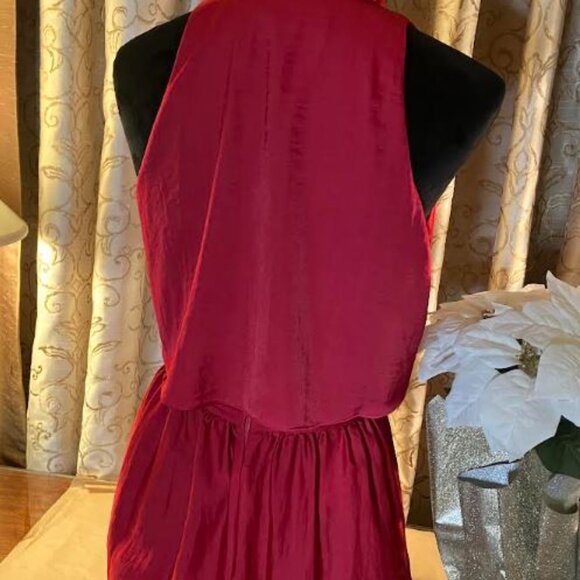 BCBG Max Azria Celline Sleeveless Silky Blouse In Sangria Red Size XS EUC - Picture 5 of 11